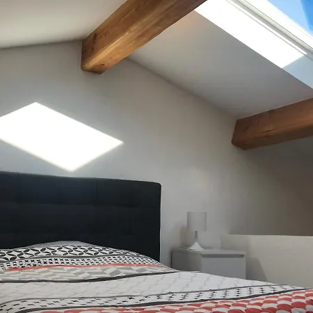 Apartament Sublime De Apercu /hippodrome / Cagnes-sur-Mer