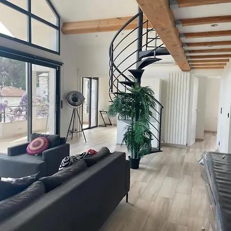 Sublime De Apercu /hippodrome / Apartament Cagnes-sur-Mer