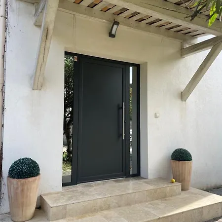 Sublime De Apercu /hippodrome / Καν-συρ-Μερ